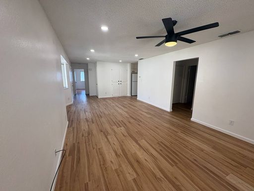 4724 W. Ashlan Ave, Fresno, CA 93722