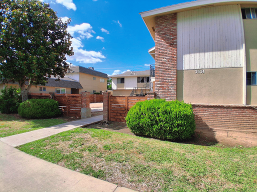 3331 E Sierra Madre Ave - D, Fresno, CA 93726