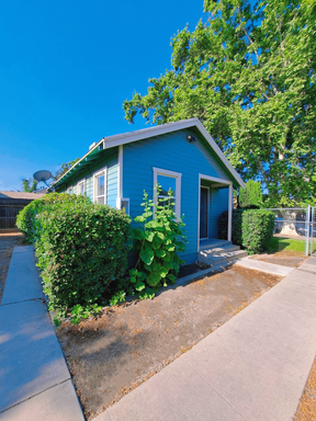 442 N. Effie St, Fresno, CA 93701