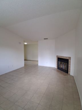 5218 E. Lowe Ave. - 101, Fresno, CA 93727