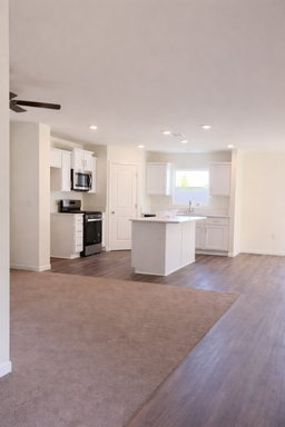 1646 Concord Ave, Madera, CA 93637