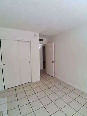 4072 E. Woodward Ave., #102, Fresno, CA 93702