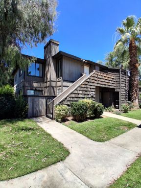 1190 S Winery Ave #222, Fresno, CA 93727