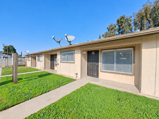 3449 N. Marks Ave. - 102, Fresno, CA 93722