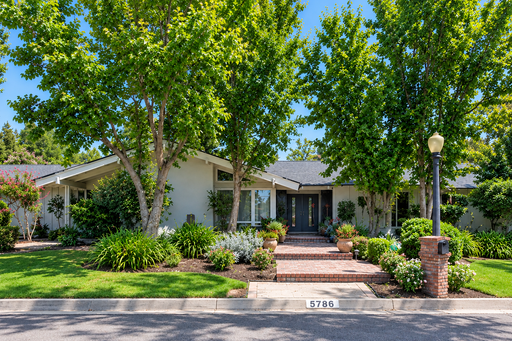 5786 N.Woodson Ave. , Fresno, CA 93711