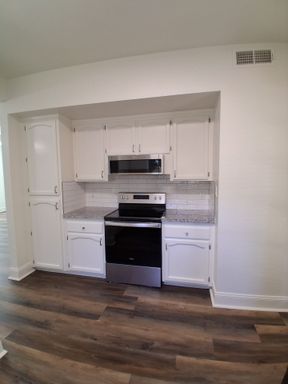 8147 N. Cedar Ave., #125, Fresno, CA 93720