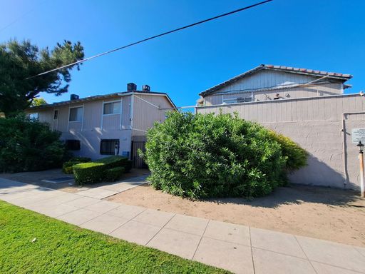 1905 E. Pontiac Way - 212, Fresno, CA 93726
