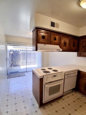 1493 W. Fairmont Ave. - C, Fresno, CA 93705