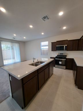 603 N. Filbert Ave, Fresno, CA 93727
