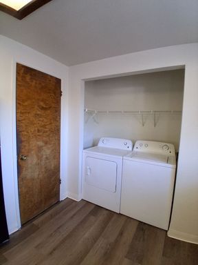 2306 N. Fruit Ave. - 101, Fresno, CA 93705
