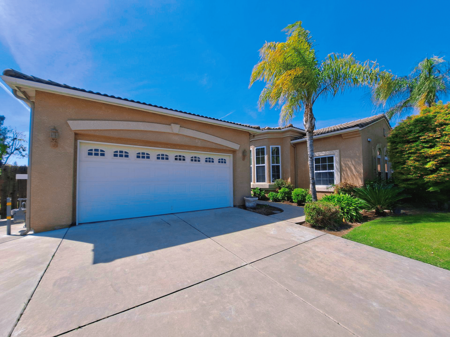 Fresno House: 2843 E. Quincy Ave