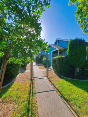 442 N. Effie St, Fresno, CA 93701