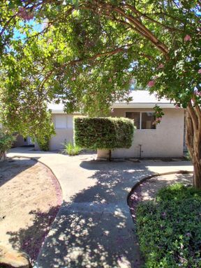 6061 N. Bungalow Lane #102 , Fresno, CA 93704