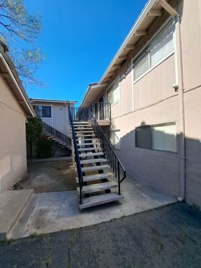 1905 E. Pontiac Way - 225, Fresno, CA 93726