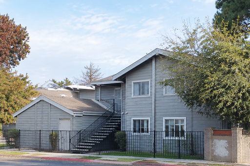 3302 W. Shields Ave #102, Fresno, CA 93722