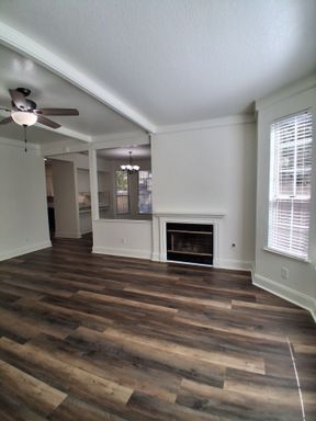8147 N. Cedar Ave., #125, Fresno, CA 93720