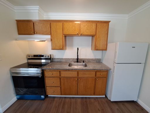 1322 E. Bulldog Lane, #C, Fresno, CA 93710