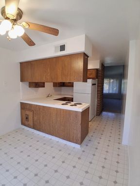 1493 W. Fairmont Ave. - C, Fresno, CA 93705