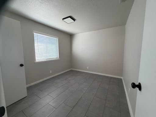 116 N Yosemite Ave., #202, Fresno, CA 93701