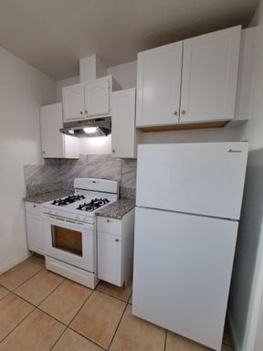 375 N. Roosevelt Ave, Fresno, CA 93701