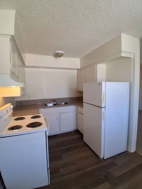 1331 E San Bruno Ave., #H, Fresno, CA 93710