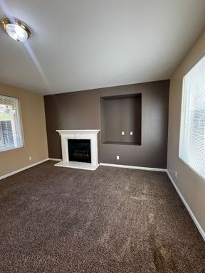 11066 Sawtooth Peak Way, Clovis, CA 93619