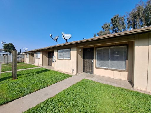 3449 N. Marks Ave. - 102, Fresno, CA 93722