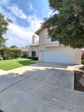 683 N. Fordham Ave., Clovis, CA 93611