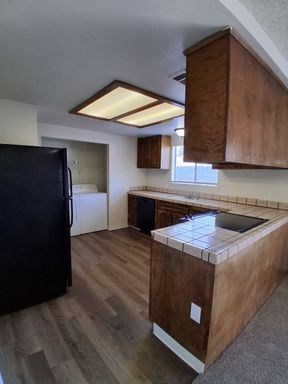 2306 N. Fruit Ave. - 101, Fresno, CA 93705