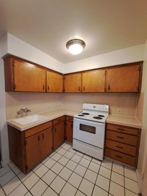 4312 E. Sierra Madre Ave., #D, Fresno, CA 93726