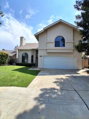 683 N. Fordham Ave., Clovis, CA 93611