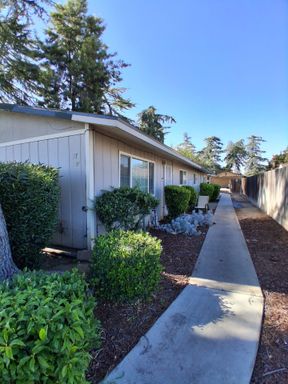 59 W. San Jose Ave, Clovis, CA 93612
