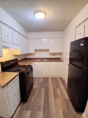 4538 E. Hamilton Ave. - 107, Fresno, CA 93702