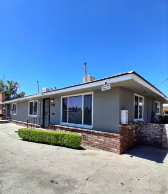 3051 E. Clinton Ave. , Fresno, CA 93703
