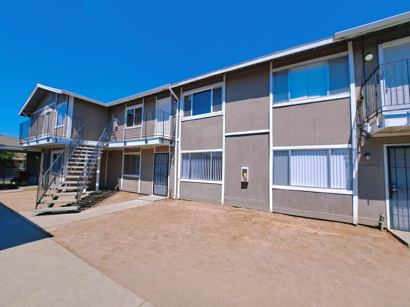 Fresno Apartment: 4730 E. Lamona Ave.