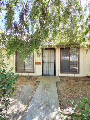 1053 W. Cornell Ave., Fresno, CA 93705