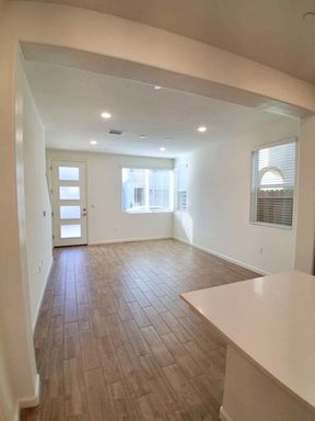 1501 Woodhill Lane, Clovis, CA 93619