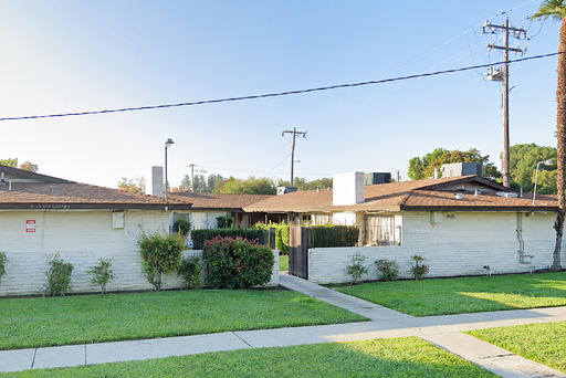 4420 E. Sierra Madre Ave., #E, Fresno, CA 93726
