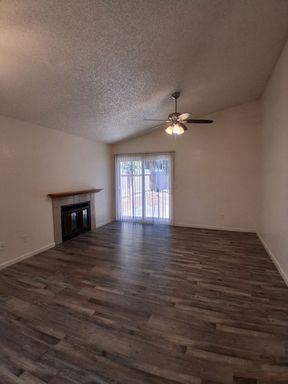 2068 W. Magill Ave. , Fresno, CA 93711