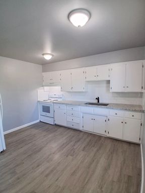 935 S Archie Ave., #203, Fresno, CA 93702