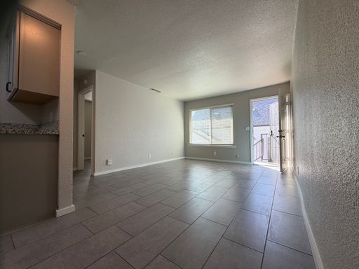 116 N Yosemite Ave., #202, Fresno, CA 93701