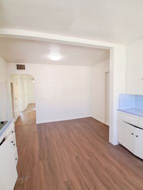 3478 E. Clinton Ave., Fresno, CA 93703