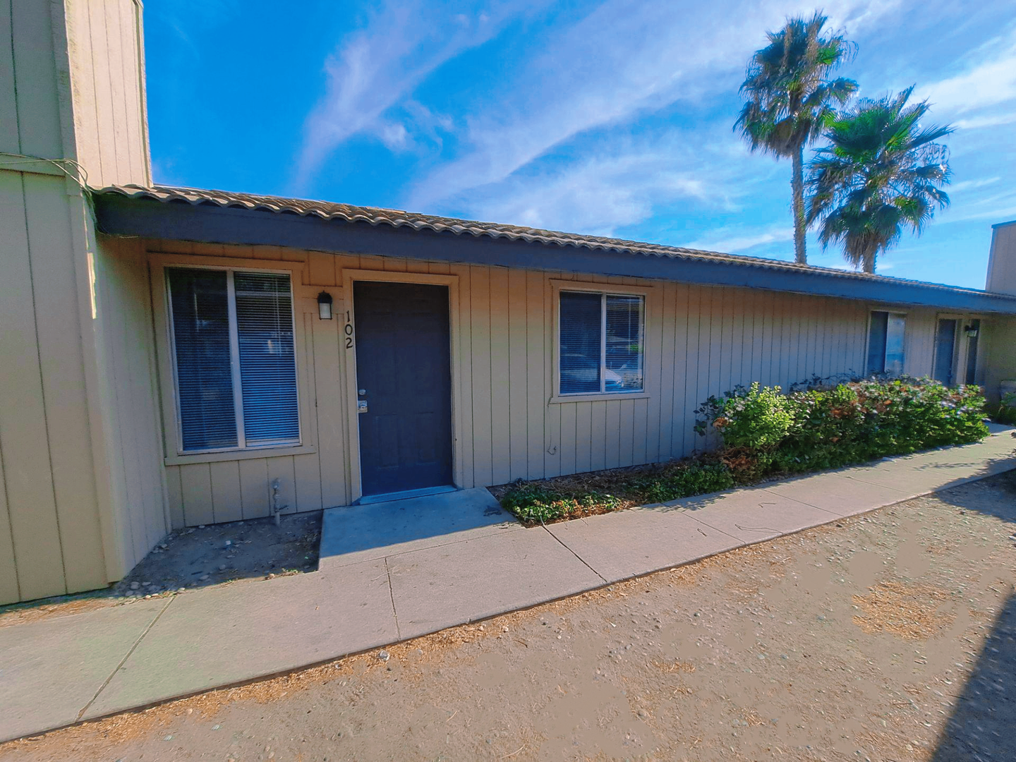 Fresno Apartment: 4070 N Benedict Ave