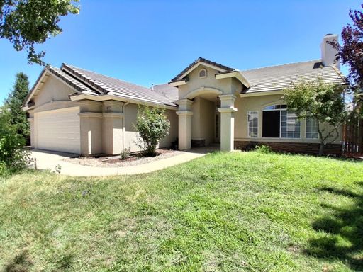 10374 N Sierra Vista, Fresno, CA 93730
