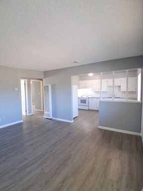 935 S Archie Ave., #203, Fresno, CA 93702