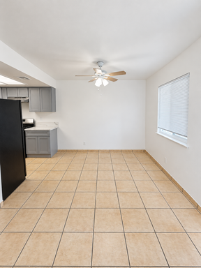 1362 N 8th St, 217, Fresno, CA 93703