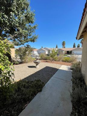 6175 W Scott Ave, Fresno, CA 93723