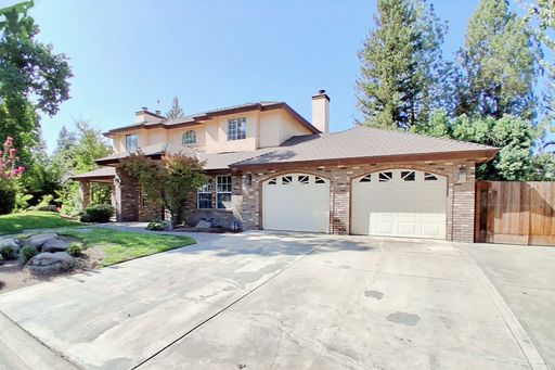 307 W. Bluff Ave , Fresno, CA 93711