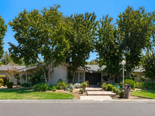 5786 N.Woodson Ave. , Fresno, CA 93711