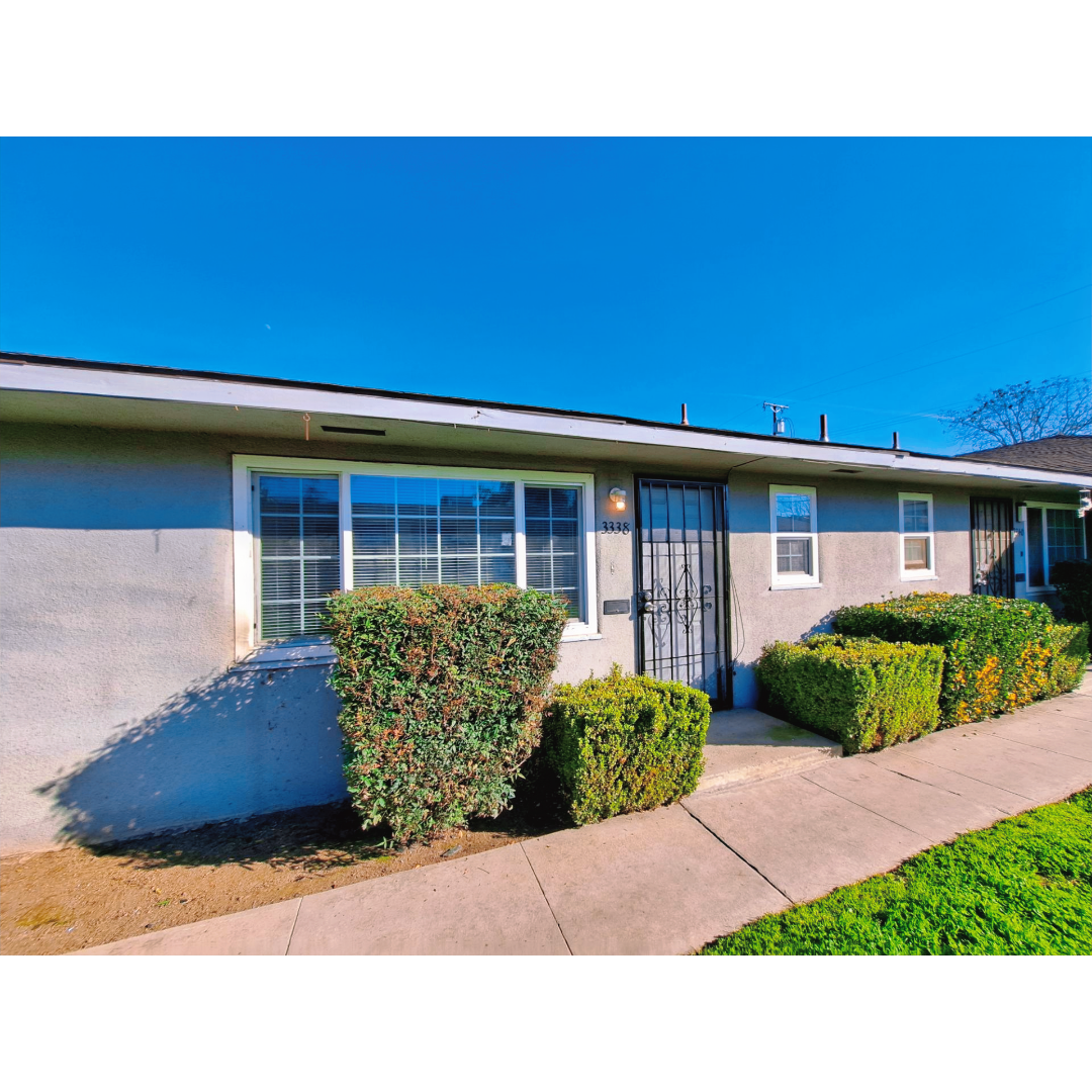 Fresno Apartment: 3336-3342 E Clinton Ave